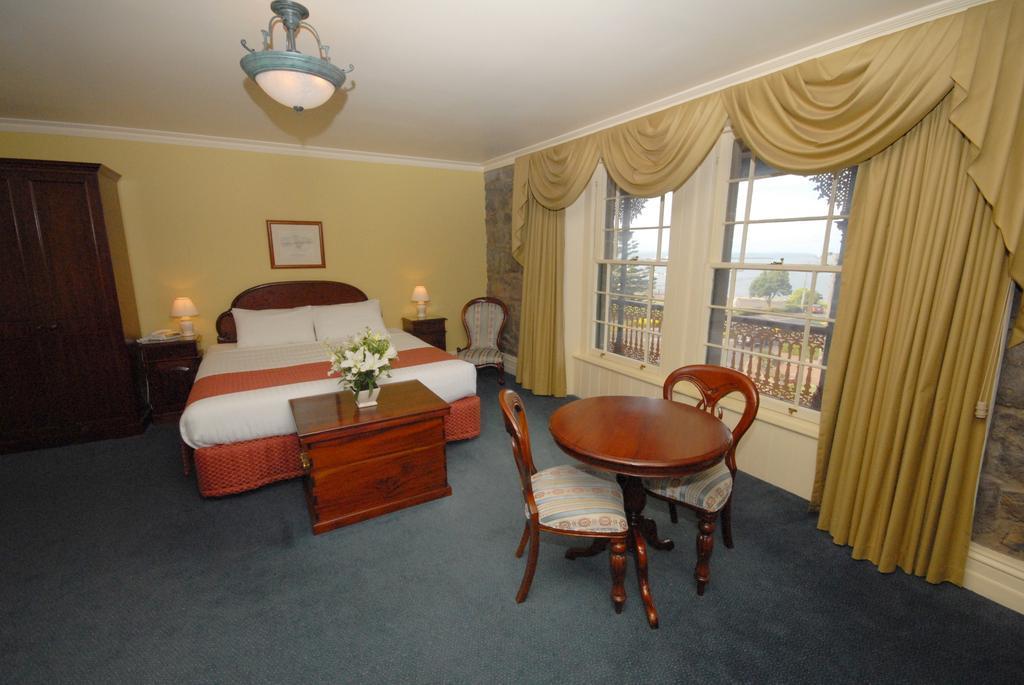 Quality Hotel Bentinck Портланд Екстериор снимка